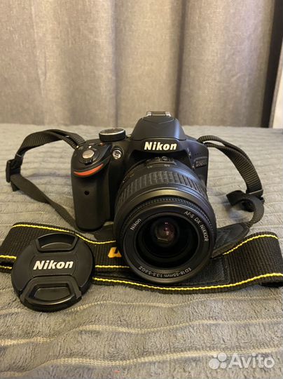 Зеркальный фотоаппарат Nikon D3200