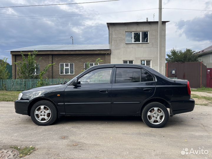 Hyundai Accent, 2008