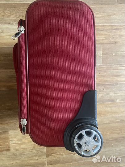 Чемодан на колесах бу
