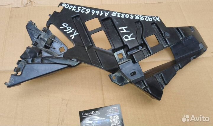 Кронштейн фары Mercedes GL-class