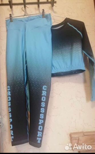 Костюм для йоги и фитнеса