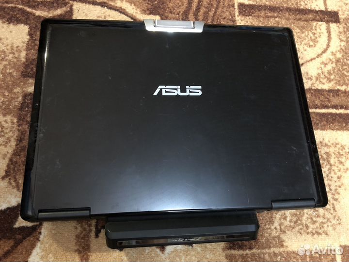 Ноутбуки на запчасти