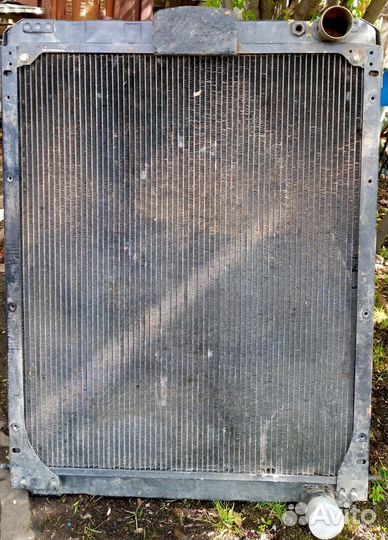 Радиатор охлаждения на Урал