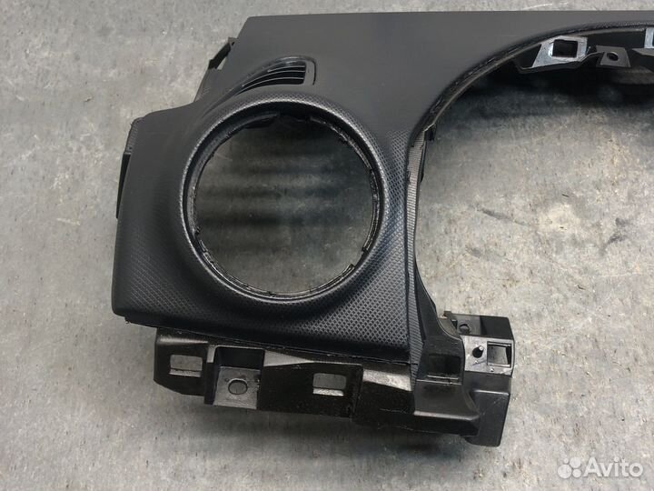 Накладка торпедо Largus