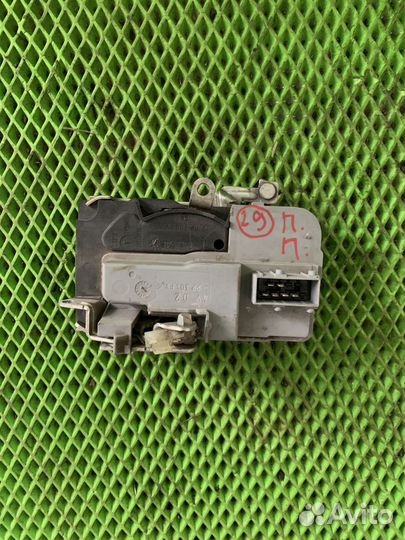 Замок двери передней правой LADA Kalina