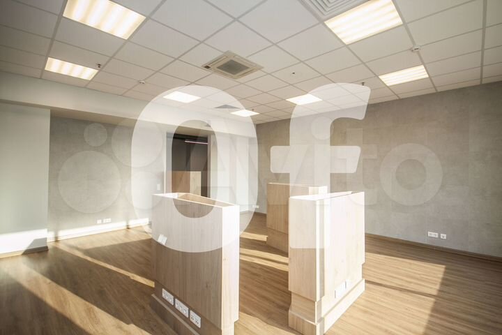 Сдам офисное помещение, 625 м²