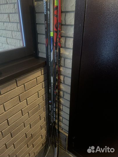 Клюшка хоккейная