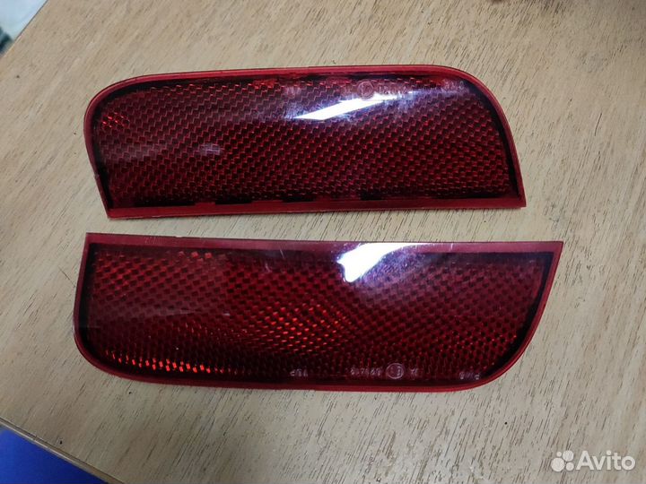 Отражатели зад. бампера Ford Focus 2