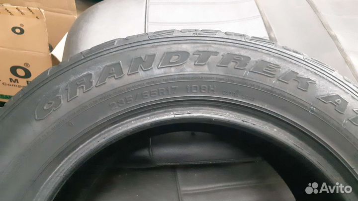 Dunlop Grandtrek AT3 235/65 R17 108