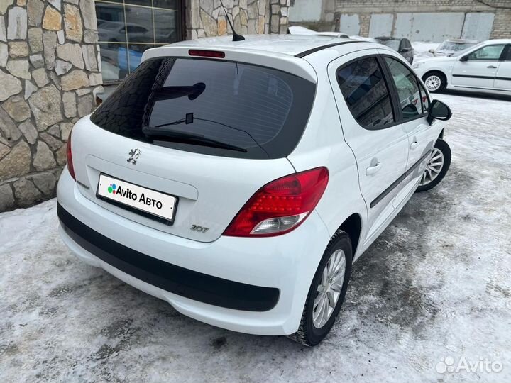 Peugeot 207 1.4 AMT, 2010, 165 000 км