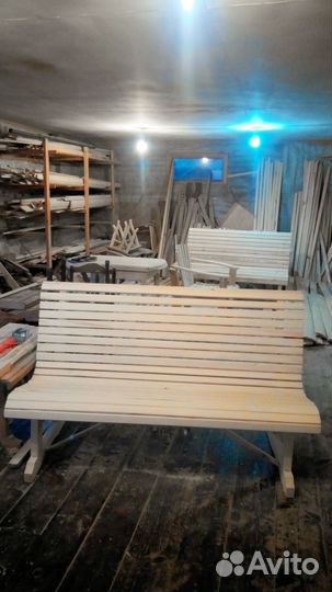 Скамейка садовая