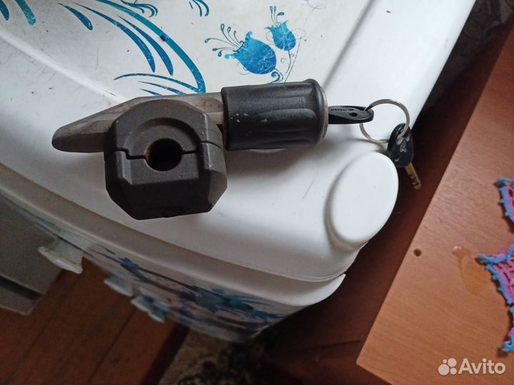 Блокиратор рулевого вала бу