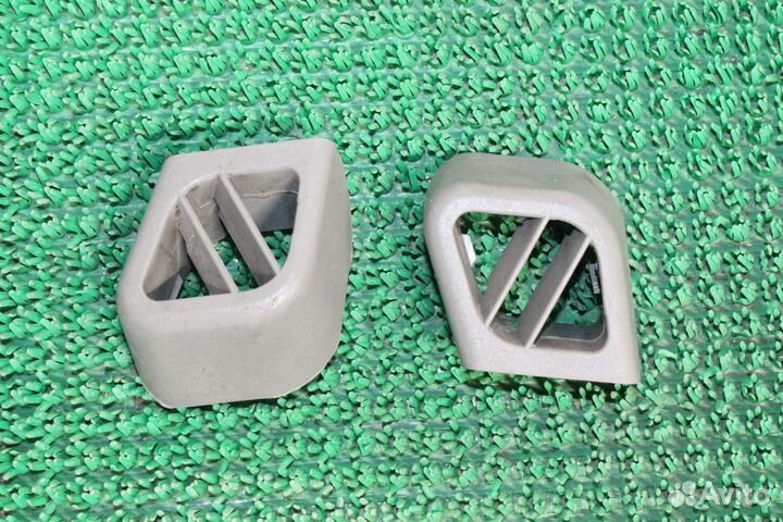 Дефлекторы торпедо Chevrolet Suburban GMT400