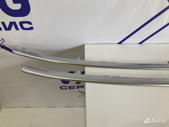 Молдинги рамки переднего бампера 1606221180