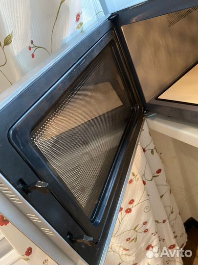 Микроволновая печь LG