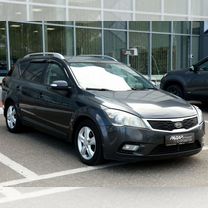 Kia Ceed 1.6 AT, 2010, 178 191 км, с пробегом, цена 641 000 руб.