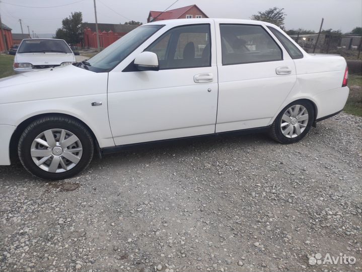 LADA Priora 1.6 МТ, 2013, 325 698 км