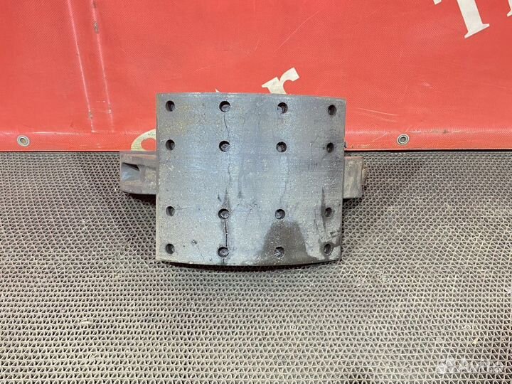 Колодка тормозная передняя