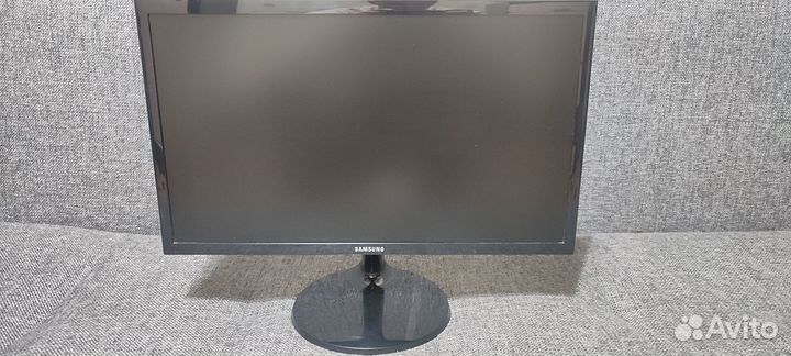 Led монитор Samsung