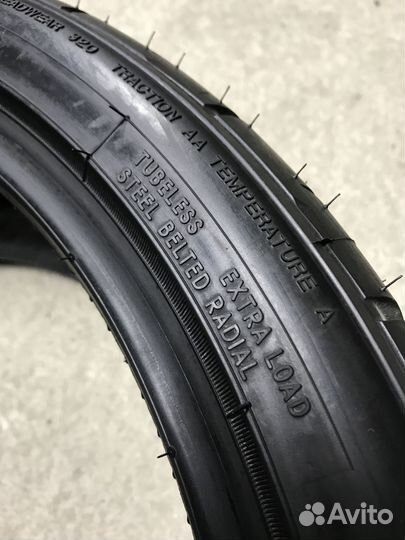 Nitto NT555 G2 245/35 R19 и 275/30 R19 96Y