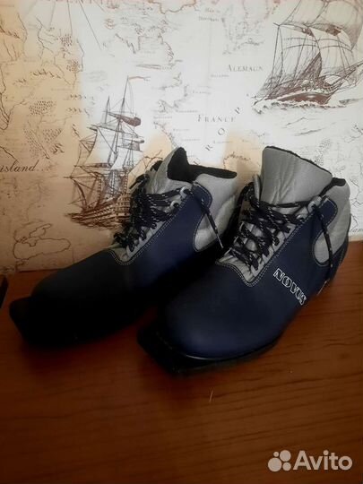 Лыжные ботинки 46 размер
