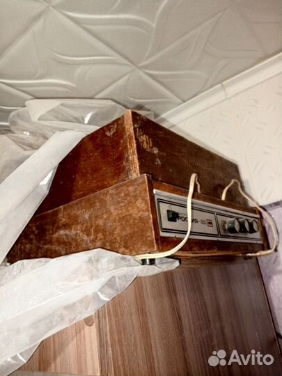 Проигрыватель пластинок СССР