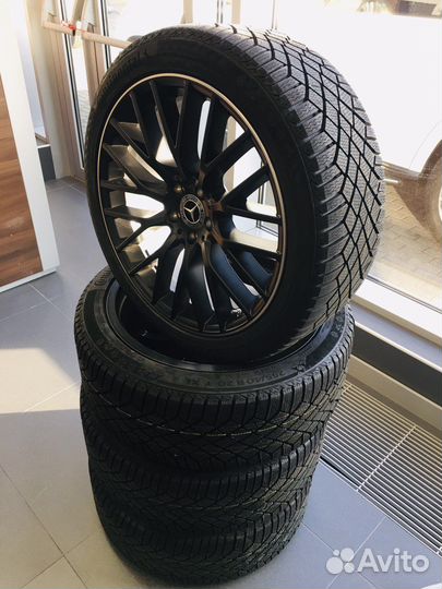 Новые колеса на w223 mercedes r20