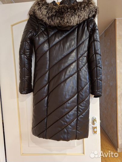 Пуховик женский 46 48 размер бу
