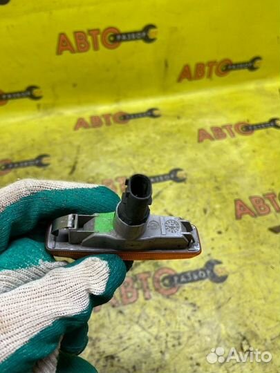 Поворотник в крыле передний левый Bmw 5-Series E39