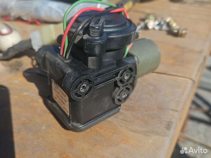 Компрессор задней блокировки спорт 2 л200