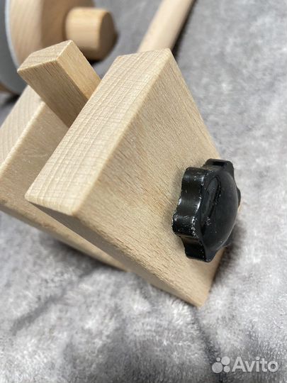 Кронштейн деревянный для мобиля в кроватку