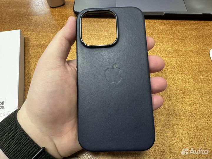Leather Case iPhone 14 pro оригинал