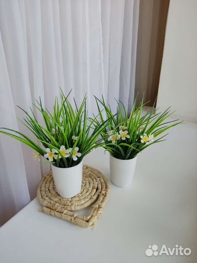 Искусственные цветы, искусственная зелень, осока