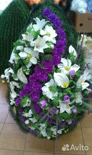 Ритуальные Венки / Ритуальные корзинки