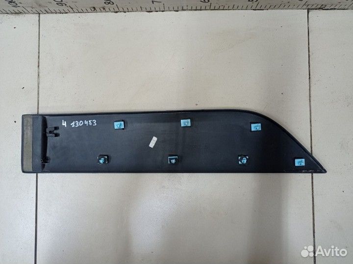 Молдинг двери задней левой