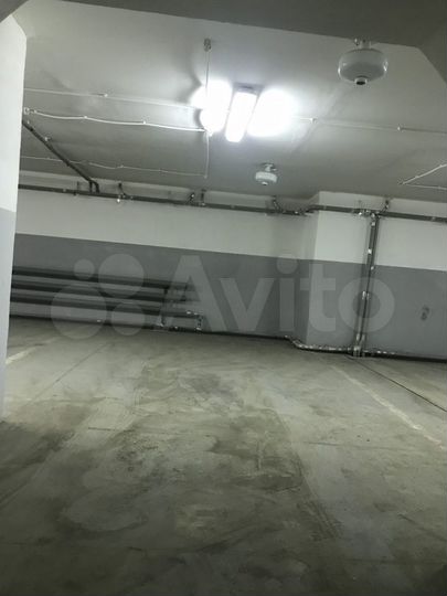 Машиноместо, 29 м²