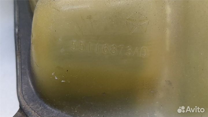 Бачок расширительный Jeep Grand Cherokee, 2005