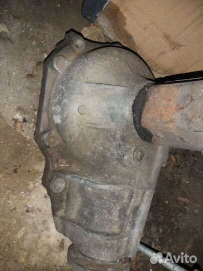 Редуктор передний bmw x5 x6 e70-e71