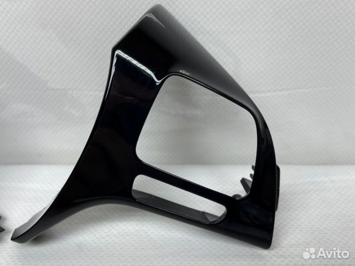 Накладка руля Volkswagen Touareg FL 3.6 2017