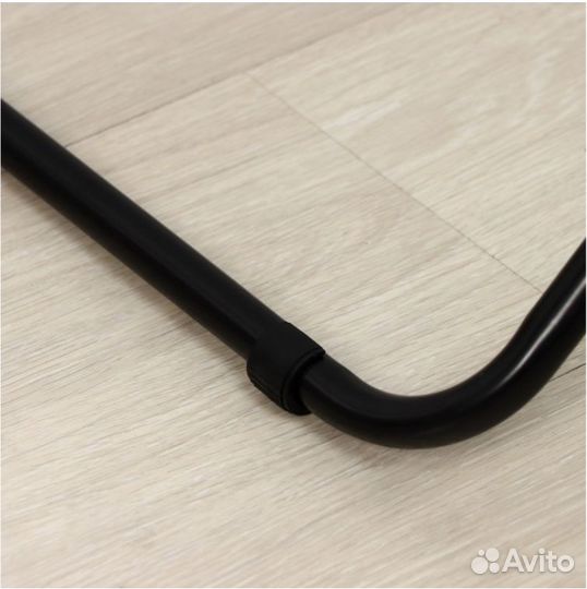 Стойка для одежды напольная (рейл). Новая