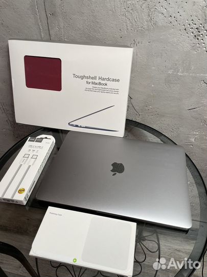 Apple macbook pro 13 2017 touch bar 256gb