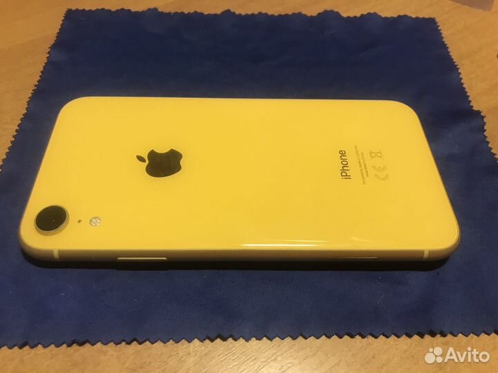 iPhone Xr, 64 ГБ