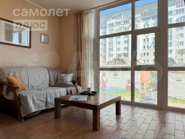 4-к. квартира, 156 м², 2/6 эт.