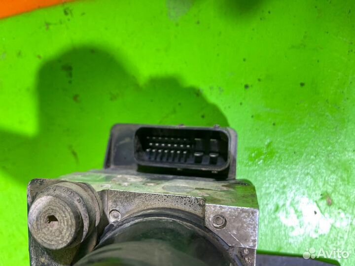 Блок abs Hyundai Tucson 4WD G4GC 2004