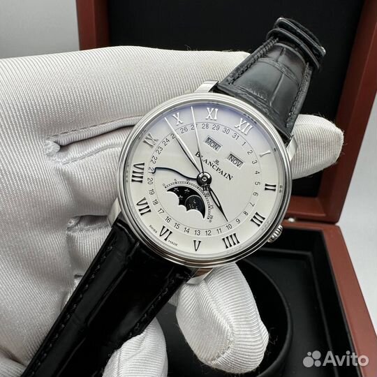 Часы Blancpain Villeret Quantième Complet