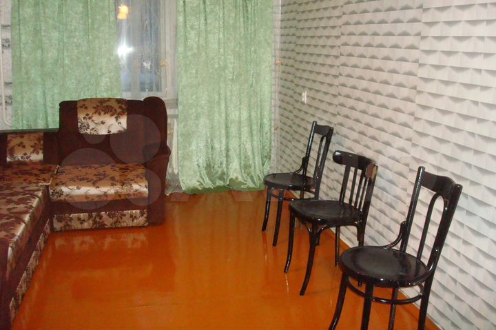 2-к. квартира, 43 м², 1/5 эт.