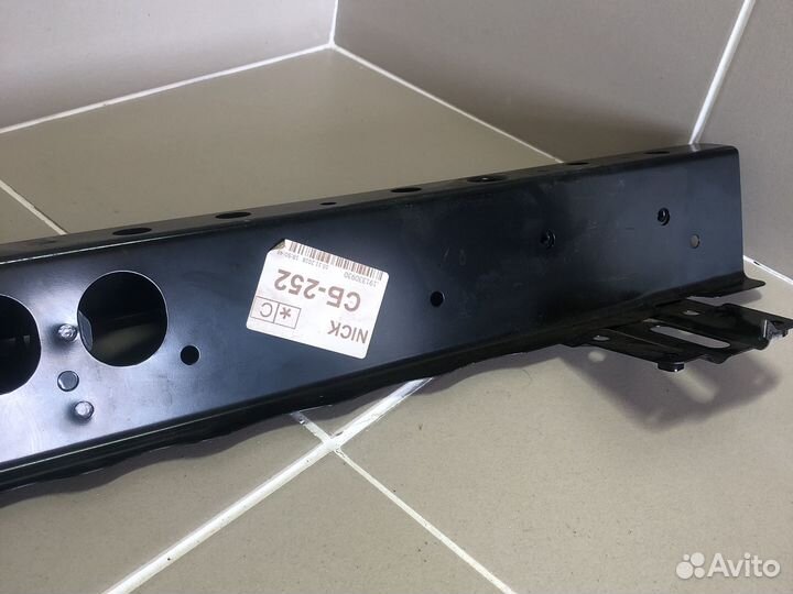 Передняя панель низ Subaru Forester Impreza XV 12