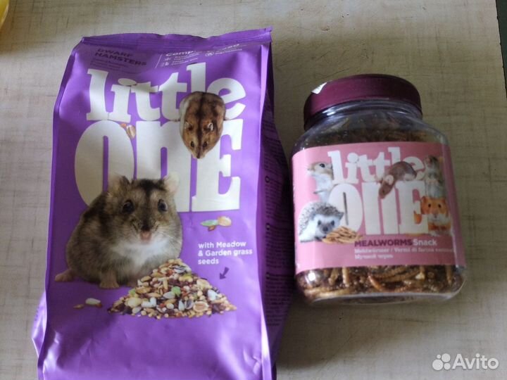 Корм и лакомство для хомяков