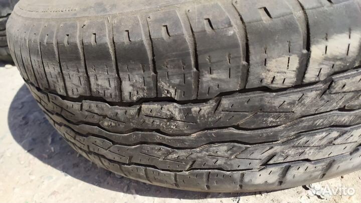 Bridgestone Dueler H/T 225/65 R17