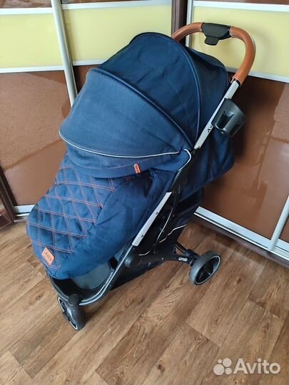 Продам детскую коляску